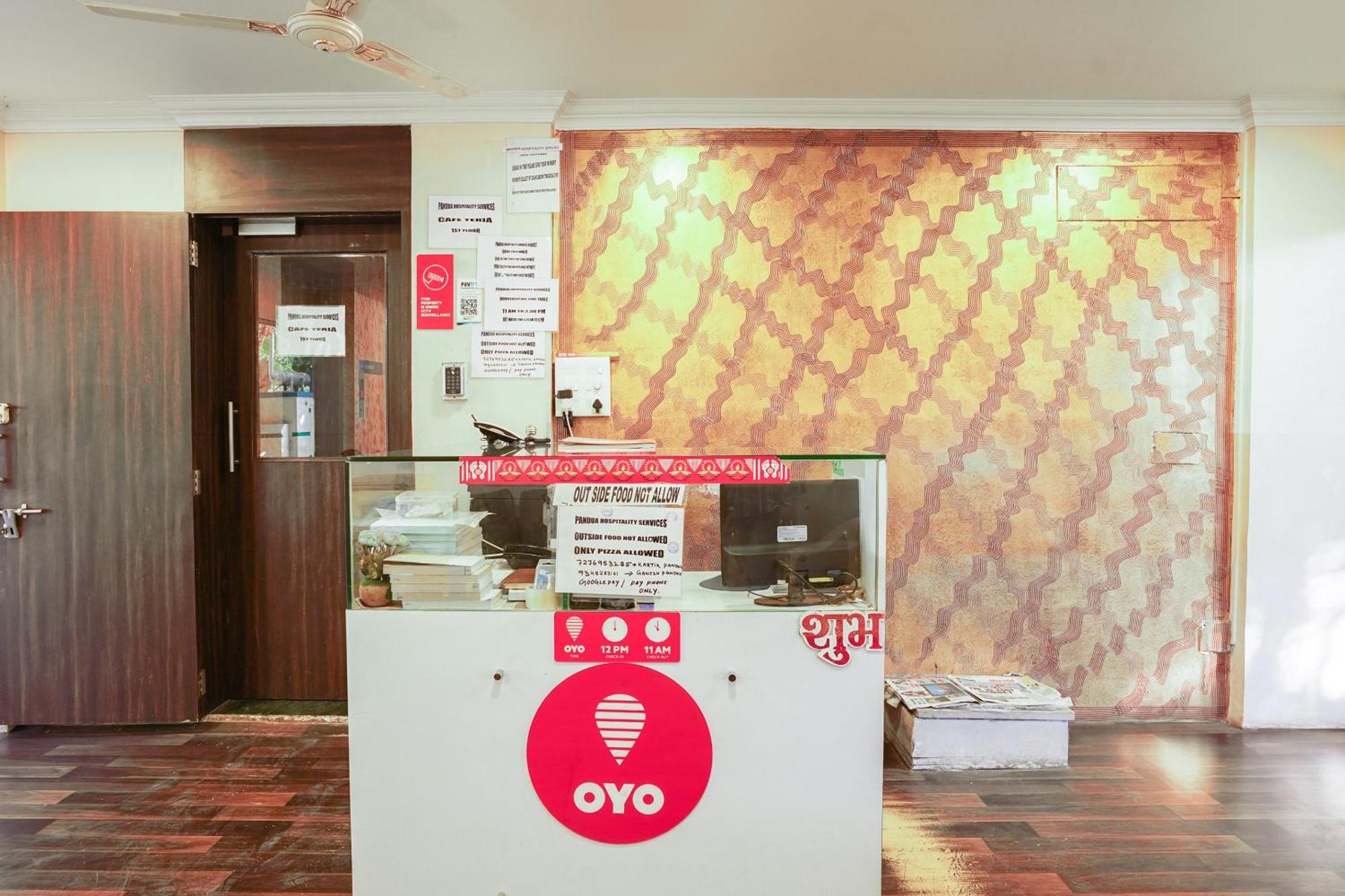 Hotel O The Royal Samrat ปูเน่ ภายนอก รูปภาพ