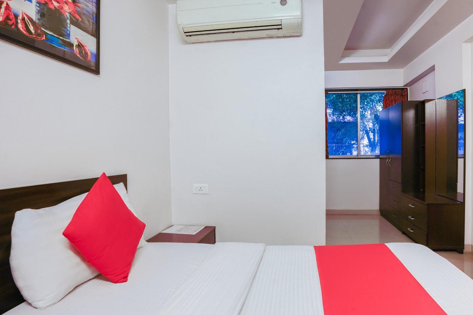 Hotel O The Royal Samrat ปูเน่ ภายนอก รูปภาพ