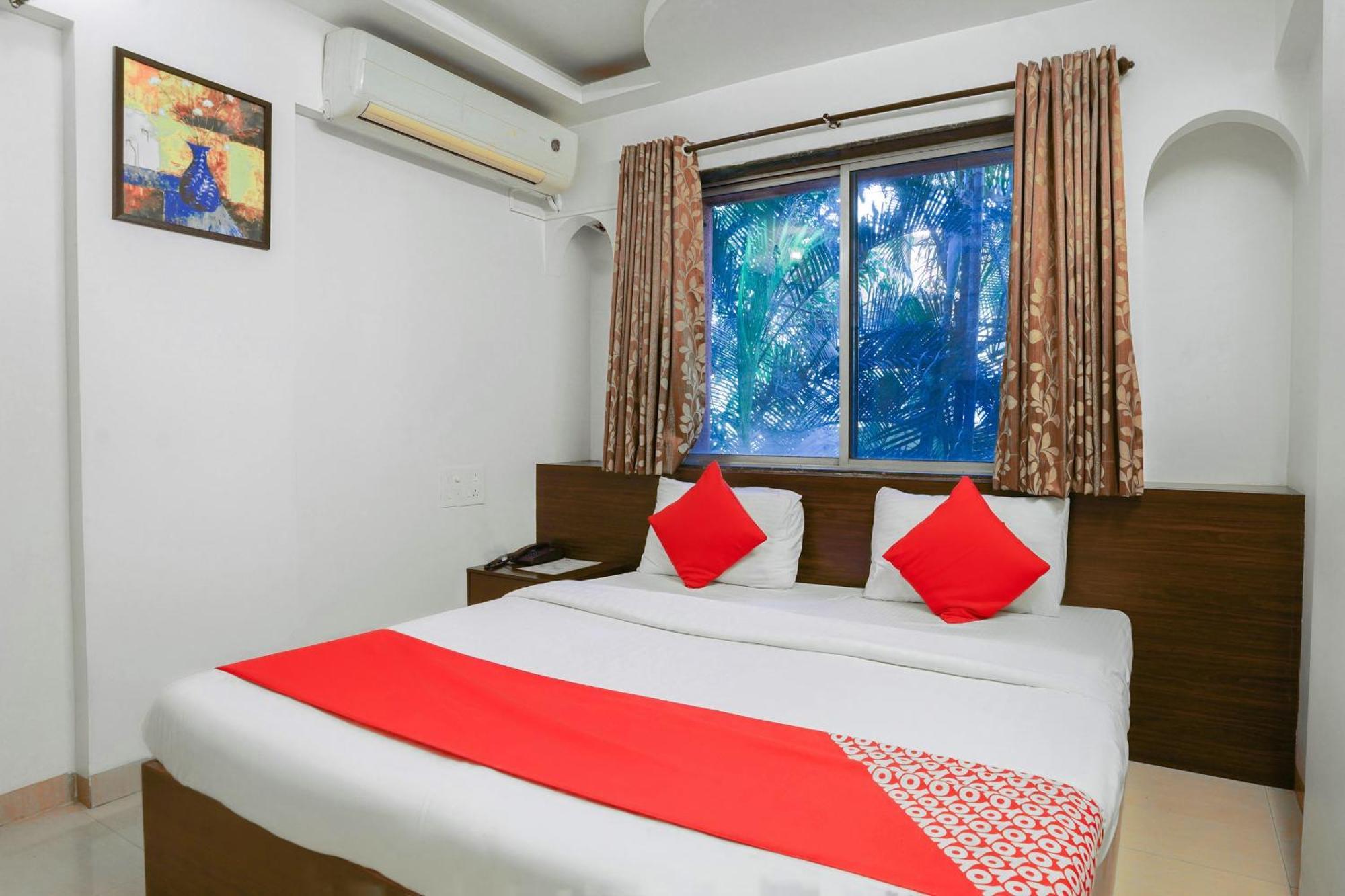 Hotel O The Royal Samrat ปูเน่ ภายนอก รูปภาพ