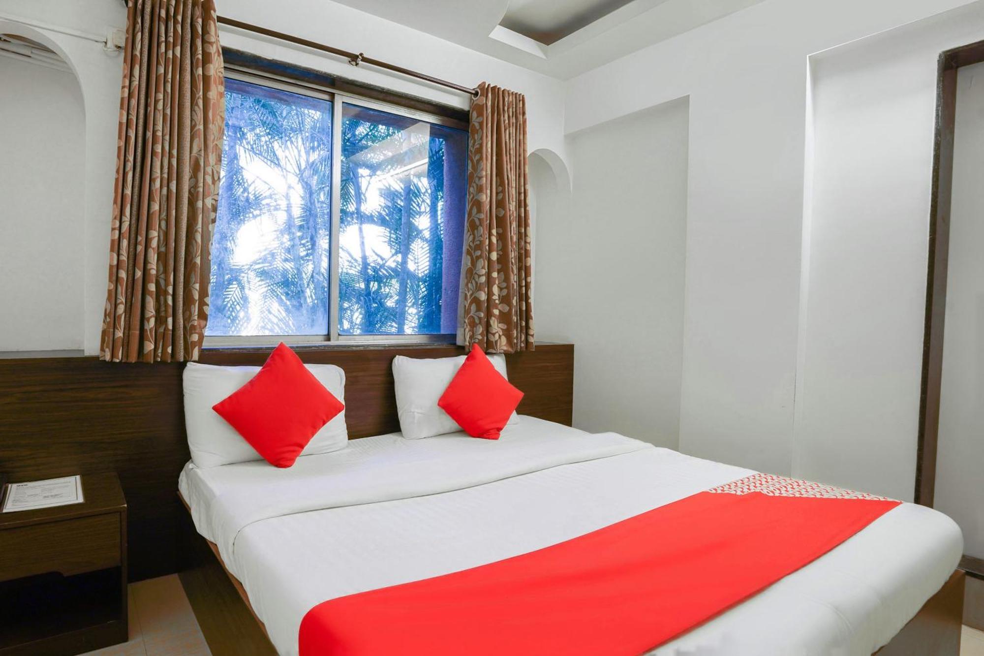 Hotel O The Royal Samrat ปูเน่ ภายนอก รูปภาพ
